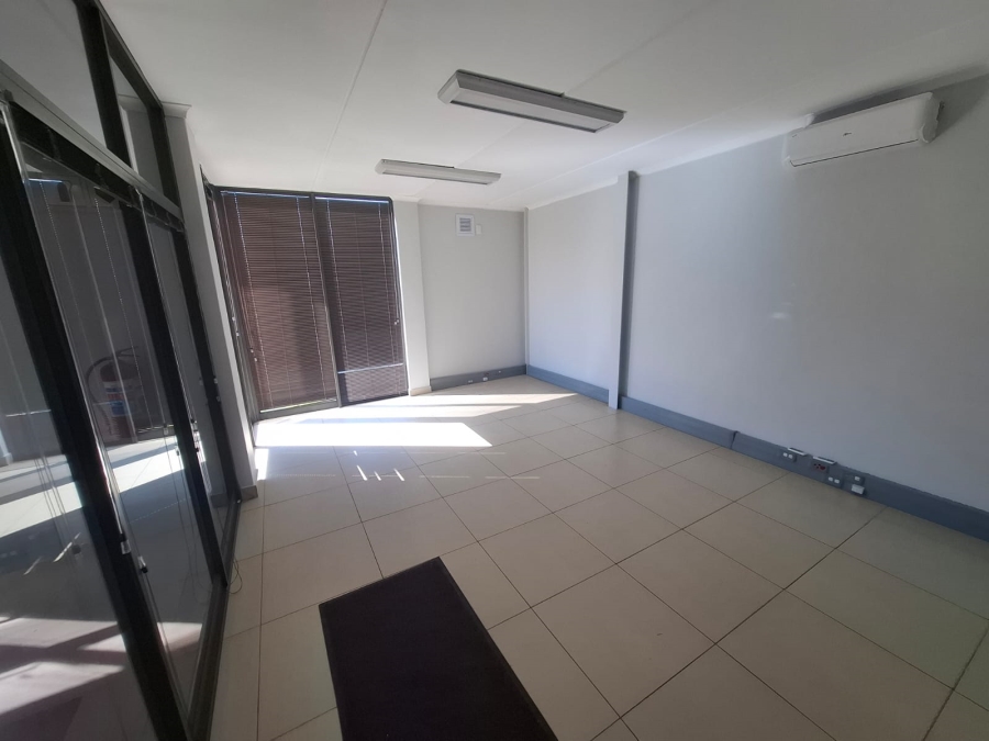 To Let Commercial Property for Rent in Stikland Industrial Western Cape